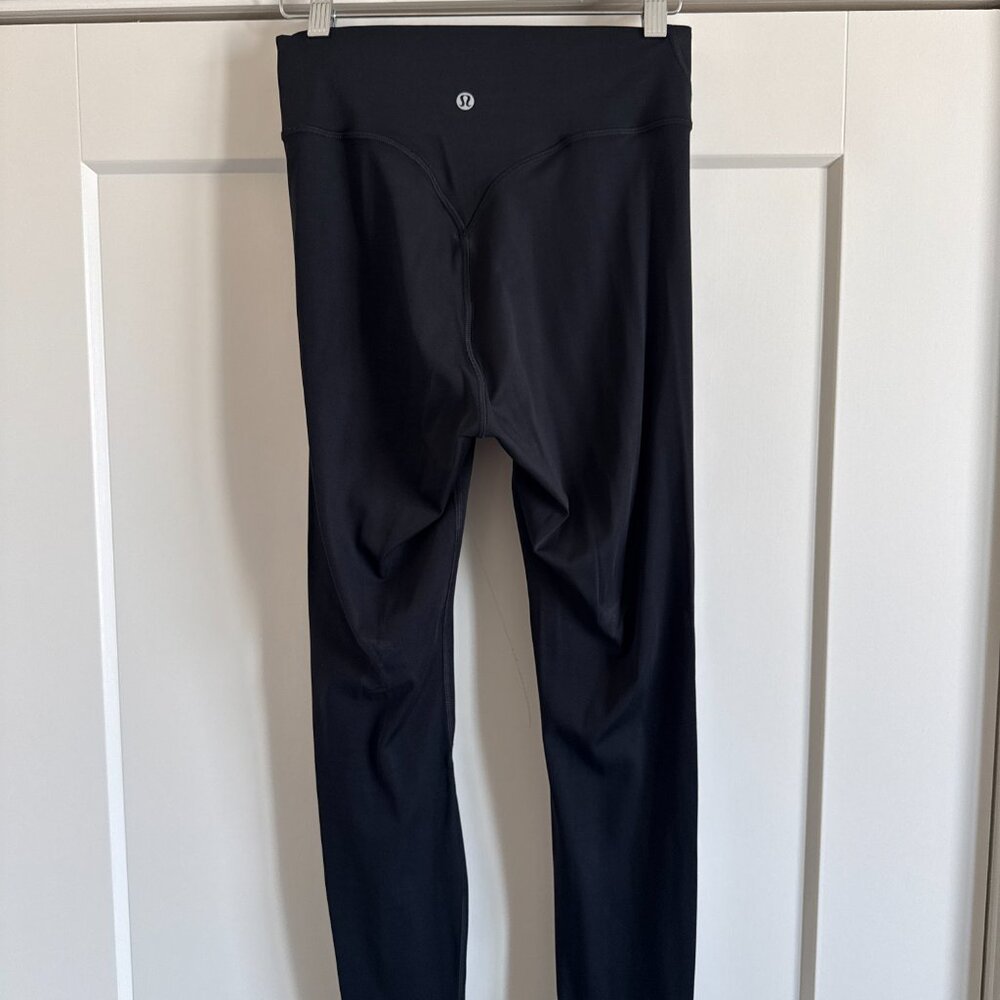 lululemon Breezethrough High-Rise Tight Leggings 25" - Picture 3 of 6